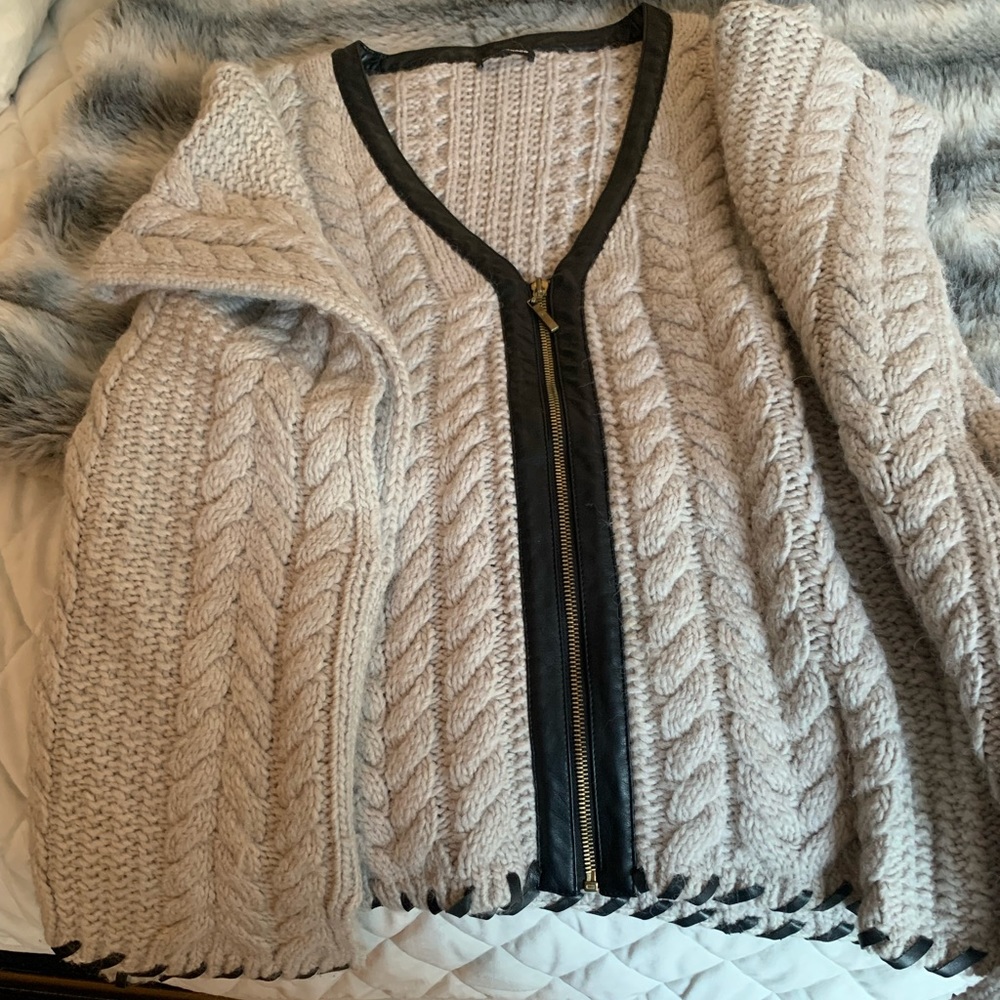 Club Monaco Grey Cashmere Poncho Sweater with Leather Trim